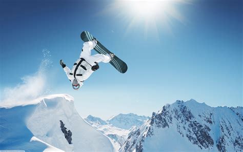 extreme snowboarding white suite wallpapers hd snowboarding winter