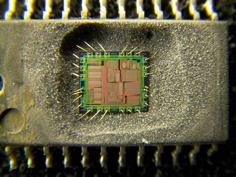 integrated circuit    die package electrical engineering