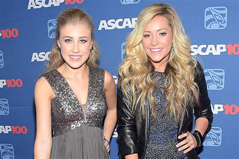 Maddie And Tae First Female Duo In Top 10 Since 2007