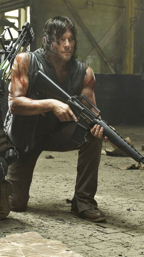 download daryl dixon of the walking dead ready for action wallpaper