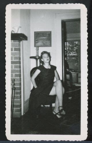 1950s Original Leg Art Snapshot Photo Pretty Brunette Upskirt High
