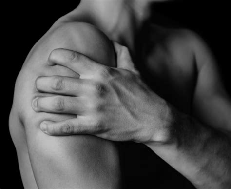 Is Your Shoulder Pain Actually A Neck Problem Health Essentials From