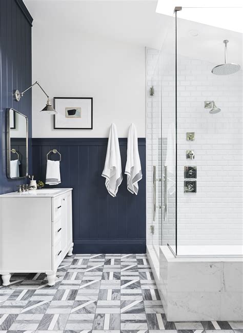 bathroom floor tile ideas  give  small space  major style
