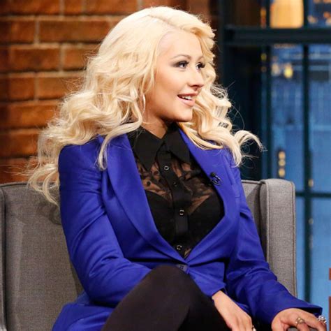 Christina Aguilera Impersonates Samantha From Sex And The City E Online