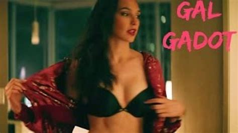 Gal Gadot Sex Pic Wonder Woman Rotten Tomatoes