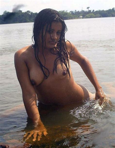 nude girl river bathe sex video