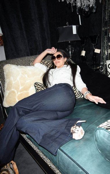 kim kardashian s butt 55 pics