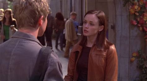 21 Rory Gilmore Outfits That All Gilmore Girls Fans Will Remember