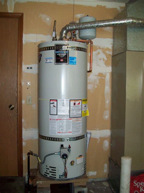 bradford white  gallon natural gass water heater white knight plumbing