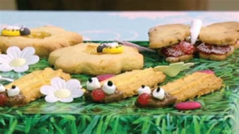 junior bake  bug biscuit display recipe cbbc bbc