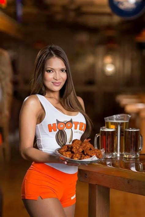 What Oil Does Hooters Use
