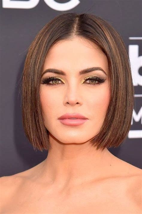 short hairstyles  oval face unavoidable hairstyles