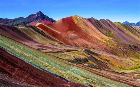 vinicunca peru rainbow mountain    andes cordillera de los andes cusco region