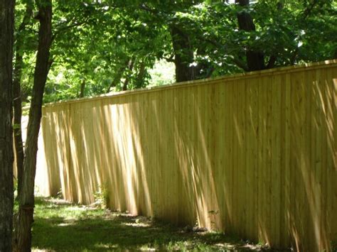 gallery  privacy fence pictures  fences built    oklahoma