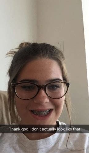 this girl realised she looked exactly like the nerdy