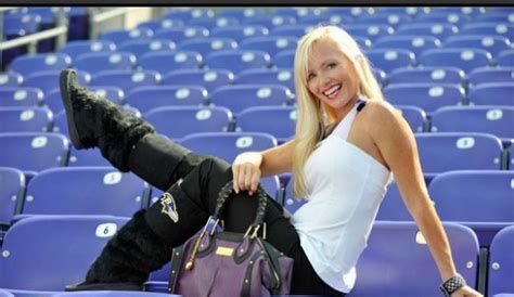 former baltimore ravens cheerleader molly shattuck charged