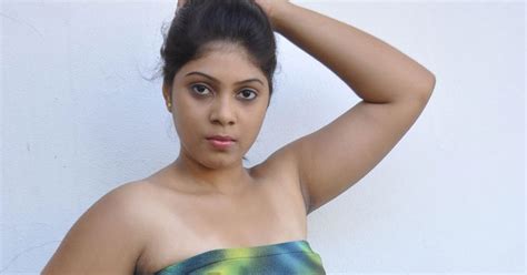 live updates new telugu actress haritha hot photos