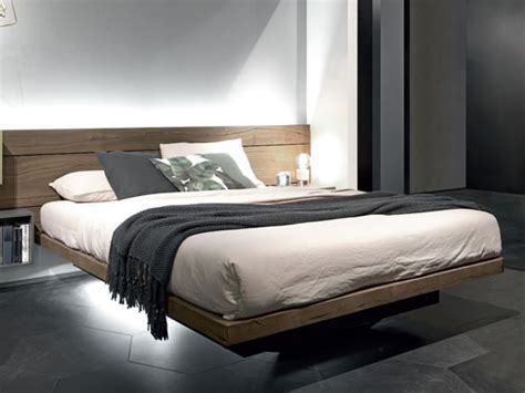 Fornite le coordinate della cima, l'elicottero del suem di pieve di cadore ha avviato … Proposte d'arredo - Zona Notte - Letto Sorvolo di Fimar