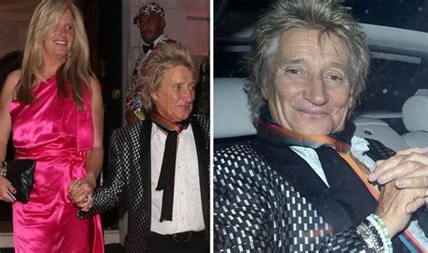 rod stewart and penny lancaster flashed by passerby as they enjoy date