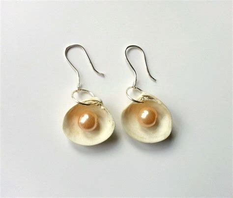diy shell earrings     pair  shell earrings jewelry  cut