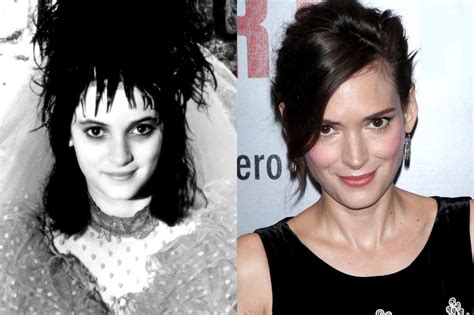 see the cast of beetlejuice over 25 years later