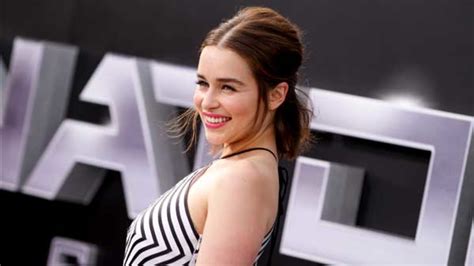Esquire S Sexiest Woman Alive Is The Sultry Emilia Clarke