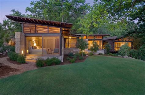 texas hill country ranch home offers  waters edge retreat ranch style house plans modern