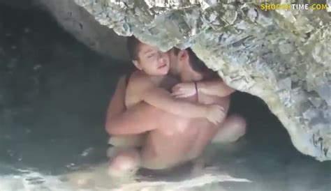 spycam caught amateur couple copulating in the sea zb porn
