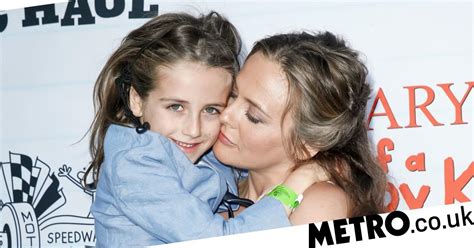 alicia silverstone doesn t have to discipline her son because he s