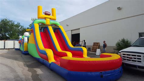 rent  bounce house