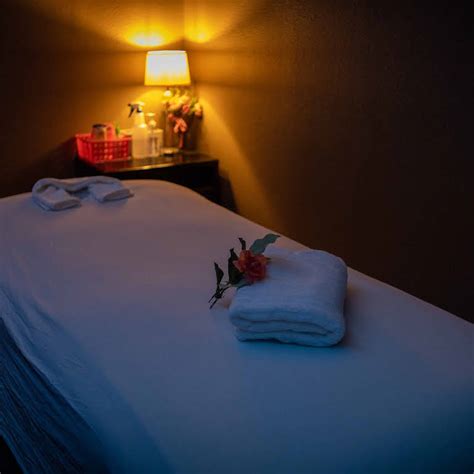 relax massage massage therapist  albuquerque