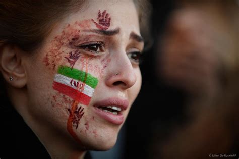 le parlement condamne les violations des droits de lhomme en iran