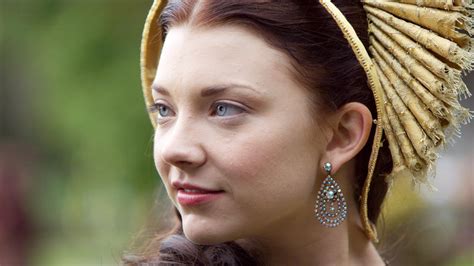 Natalie Dormer As Anne Boleyn Hairstyle Hat Accessories