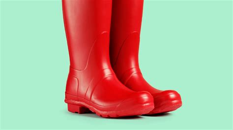 the most popular rain boots on pinterest will make fall puddle jumping