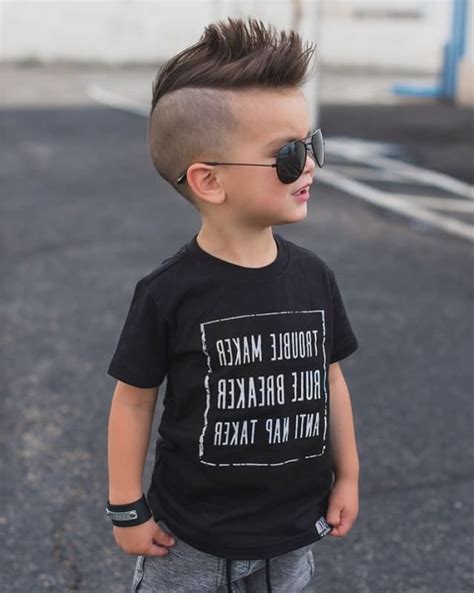 mohawk vcut hair style boy  textured mohawk hairstyle  combed