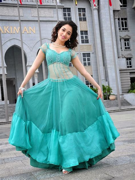 high quality bollywood celebrity pictures milky white beauty tamanna bhatia yummy navel show in