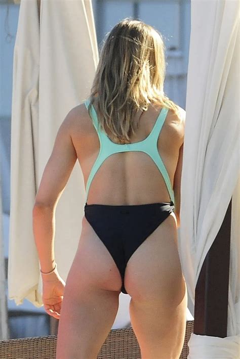 Eugenie Bouchard Sexy 24 Photos Thefappening