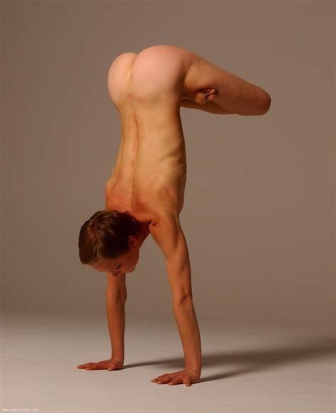 naked female yoga 14 pics xhamster