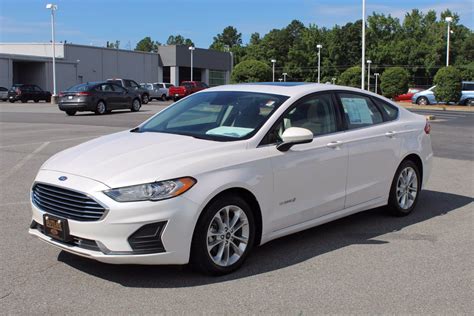 pre owned  ford fusion hybrid se dr car  milledgeville fx butler auto group