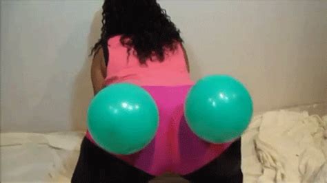 twerking balloon s find and share on giphy