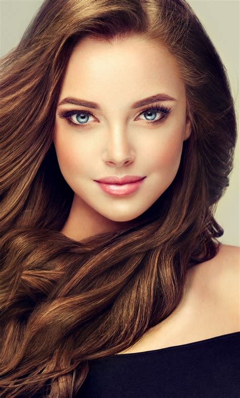 download beautiful girl model juicy lips brunette 1280x2120