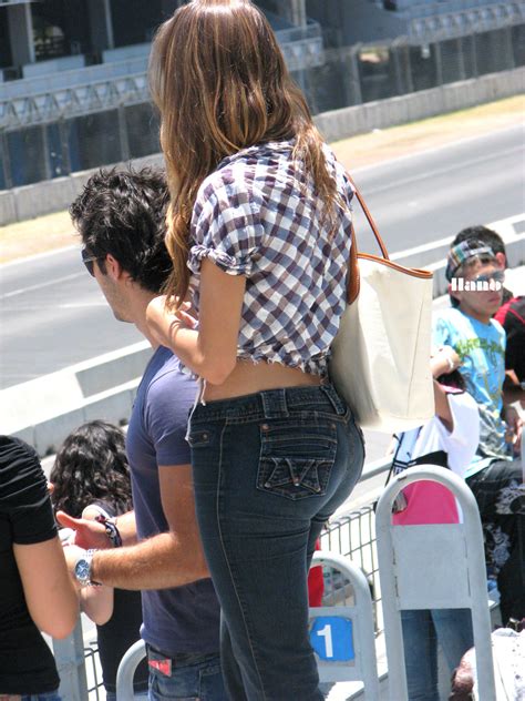 Perfect Round Ass In Jeans Divine Butts Candid Asses Blog