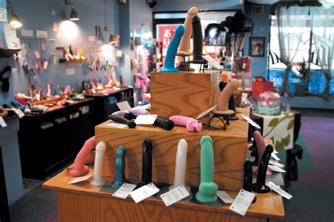 sex shops in chicago for vibrators bondage gear and more