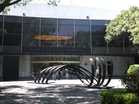 museo de arte moderno sartle rogue art history