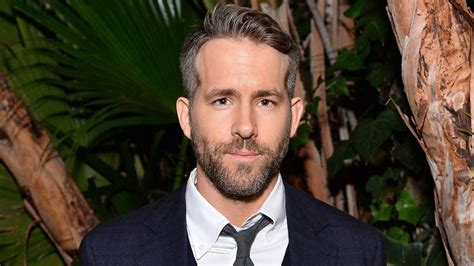 ryan reynolds   daughter   mini version  james