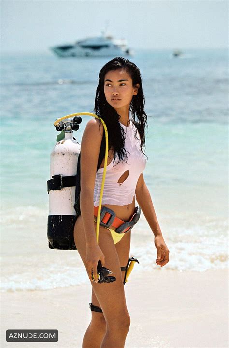 Kelly Gale Promotes A New Kelly Gale Bamba Swim 2020 Collection In This