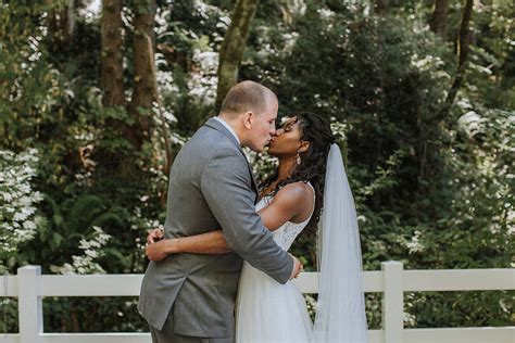 wedding couple kissing by stocksy contributor leah flores stocksy