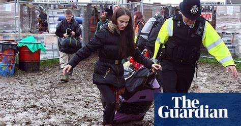 Glastonbury Revellers Fight Wet And Windy Weather In Pictures Music