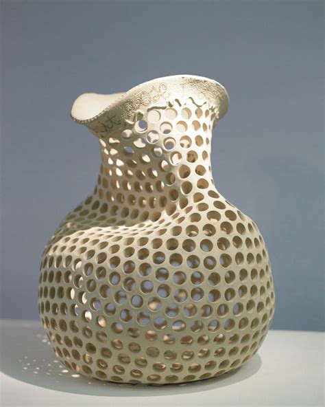 images  ceramics  pinterest ceramics ceramic boxes  ceramic pottery