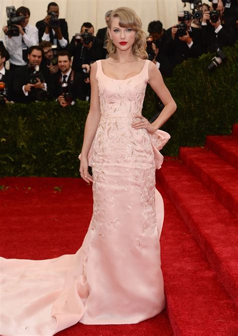 Taylor Swift At The Met Gala Pictures Popsugar Celebrity Photo 43